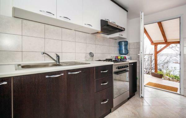 Holiday Home Rudelic Lukovo Šugarje Eksteriør billede