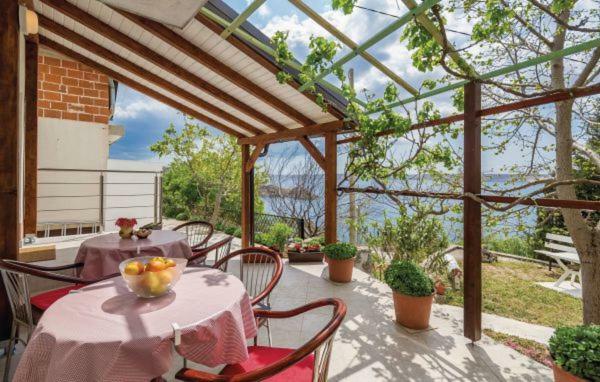 Holiday Home Rudelic Lukovo Šugarje Eksteriør billede